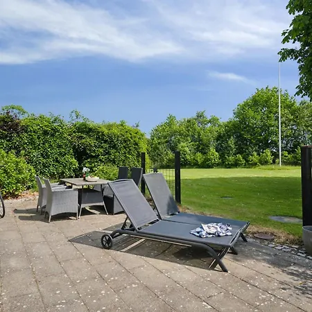 Malinda - 500m From The Sea By Interhome Odder
